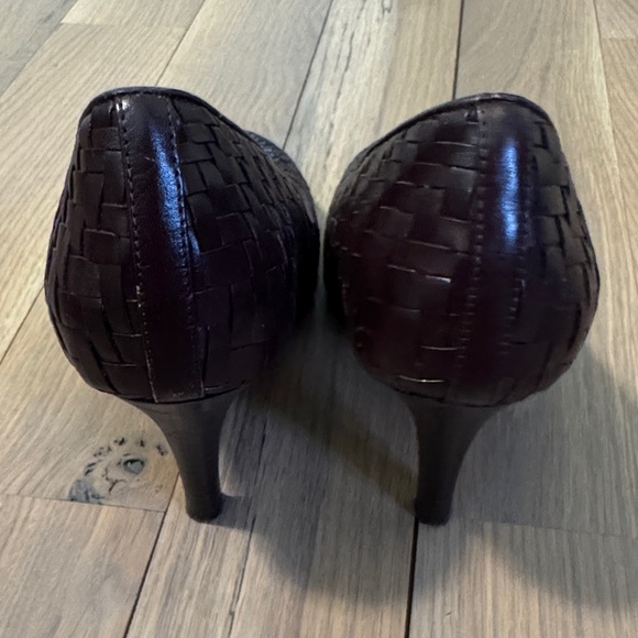 Cole Haan Dark Brown Woven pump 6 - Picture 6 of 6